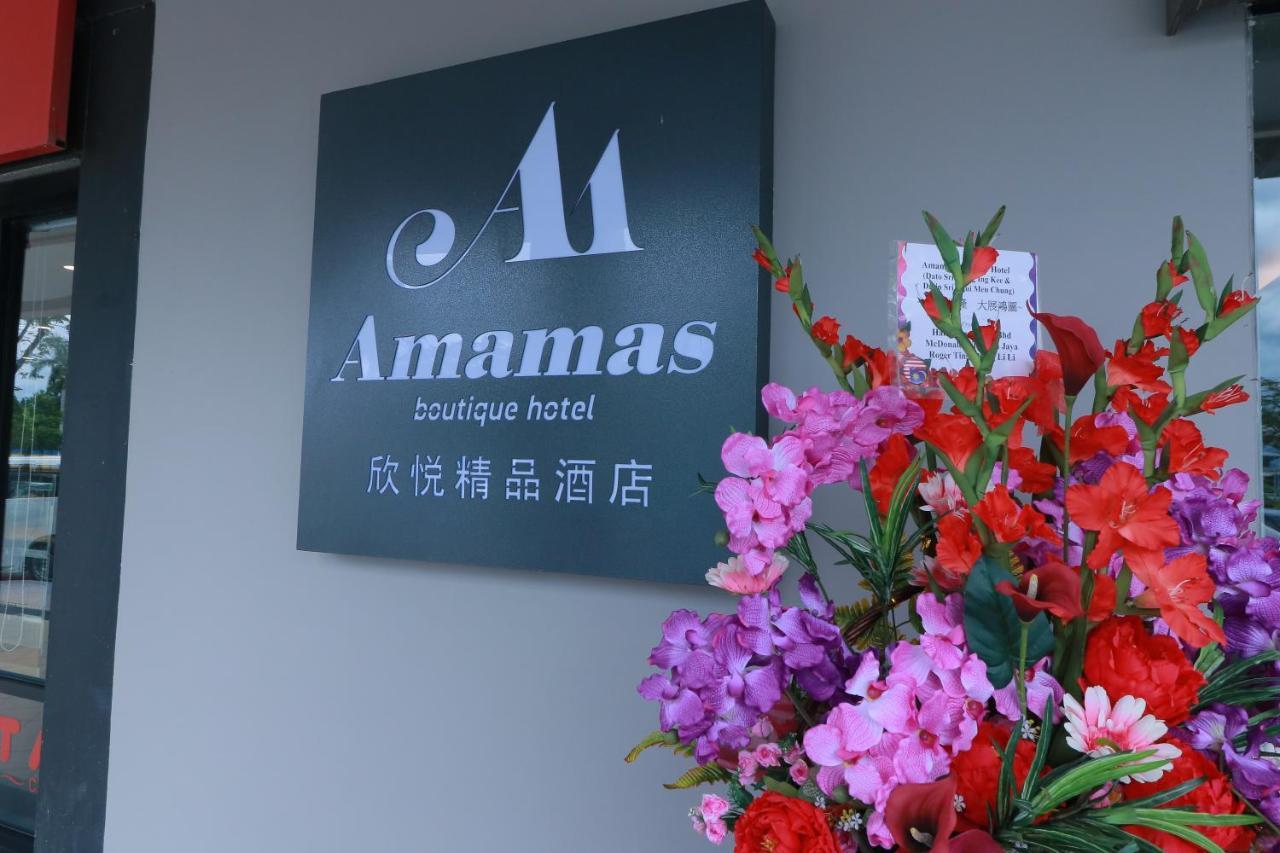 Amamas Boutique Hotel Kuching Exterior photo